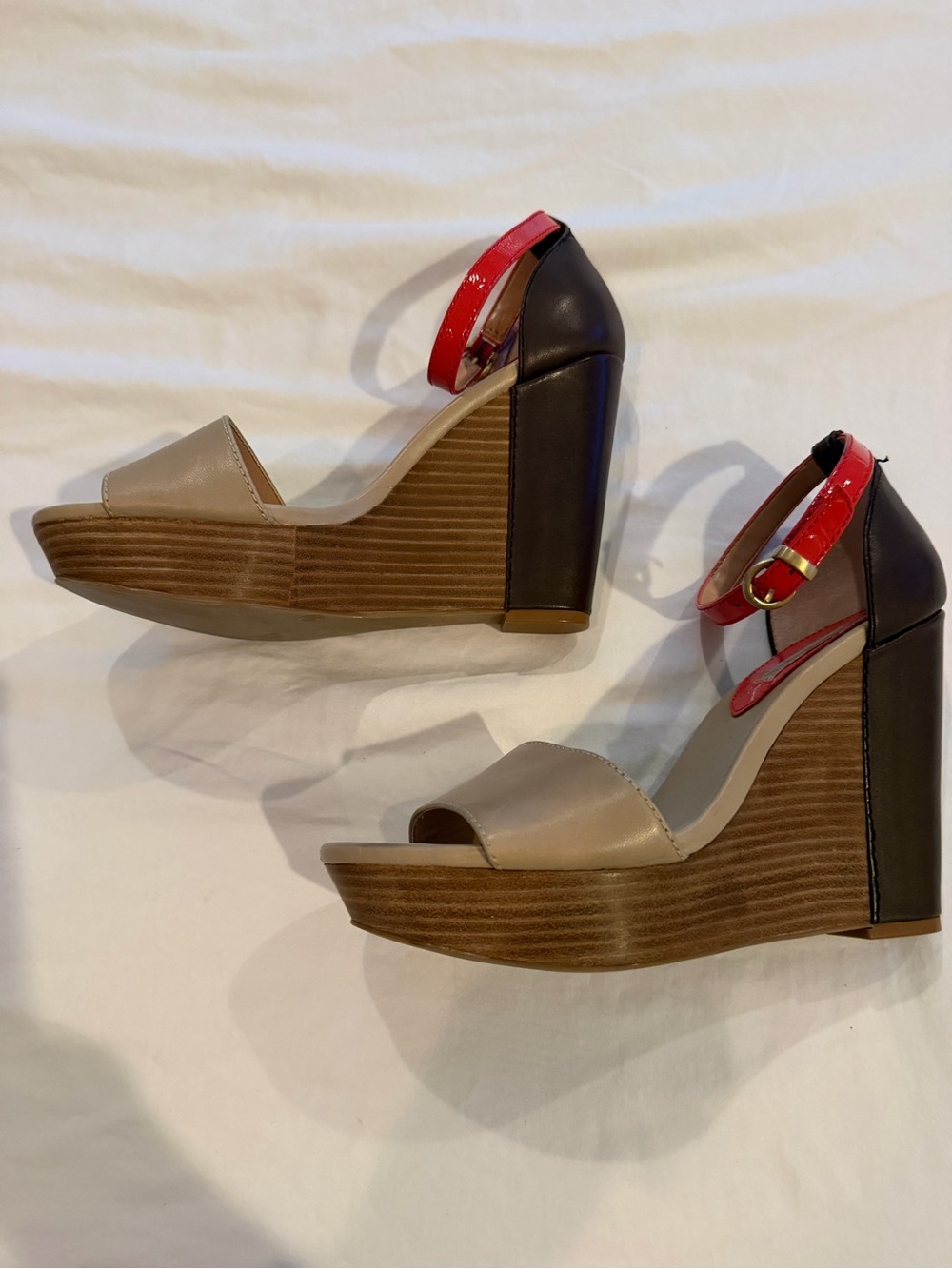 Never worn! Banana republic Wedge Sandals-Beige,Brown & Red Ankle Strap. Size 8